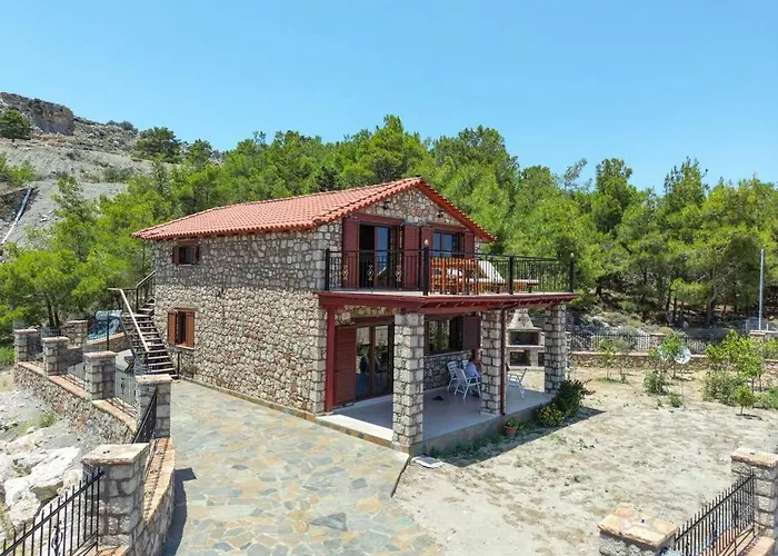 Alpstuga Petronas Land House 2 Archangelos (Rhodes)
