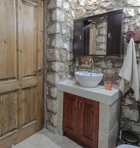 Petronas Land House 2 Horská chata